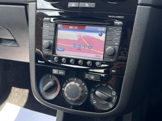 /photos/10801/183f206c-ddd2-3c3f-db44-881e7bf57b54_i320x240.jpg