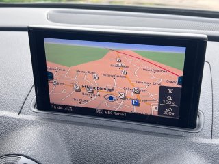 /photos/10801/2991f983-0ba6-54e6-583a-1ff3d49ca8e8_i320x240.jpg