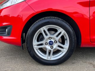 /photos/10801/6224dff6-74a7-c72d-3b3c-cb29c2e5e853_i320x240.jpg